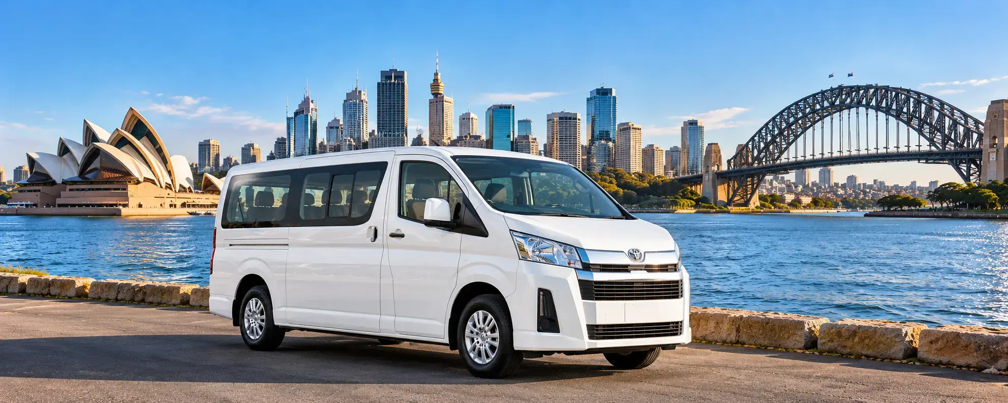 Toyota HiAce – 11 Seater – White